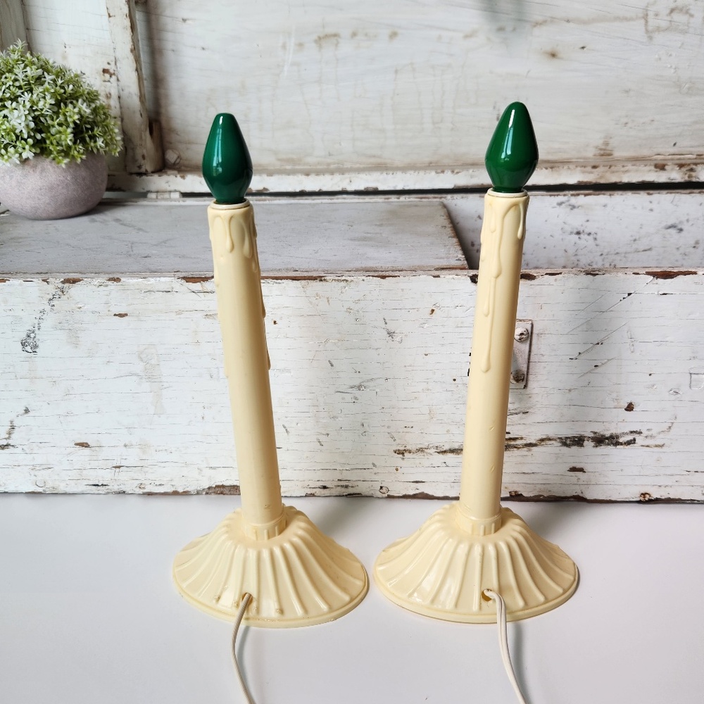 Pair Vintage Electric Window Christmas CandleStick Light, Plastic Drip Candle - Picture 3 of 10